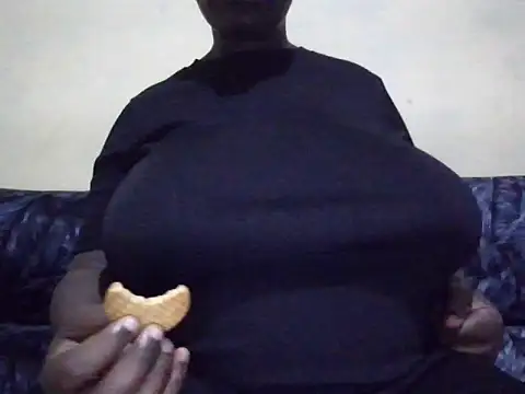 Snapshot of pritty-leila chatting on June 2026 10:40:02 AM pritty-leila online show from June 2026 10:40:02 AM