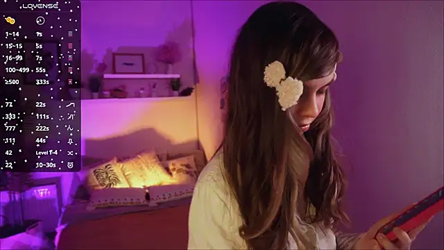 Lil Amelie online show from February 2025 02:45:02 PM