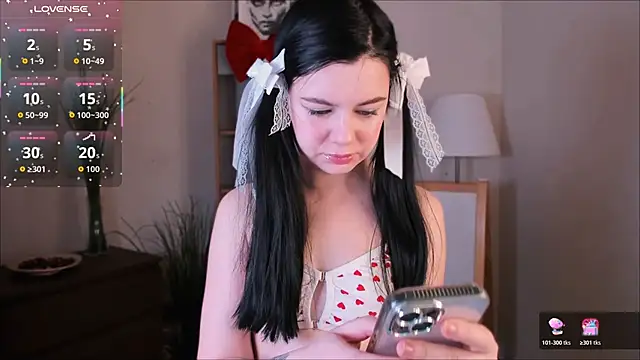 Lil Amelie online show from January 2026 01:58:01 PM