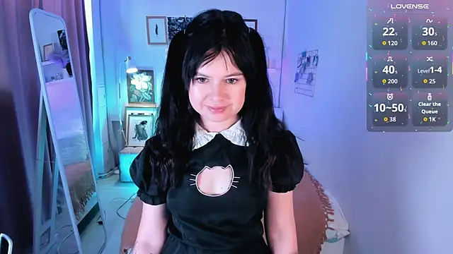 Snapshot of Lil_Amelie chatting on July 2026 10:13:02 AM Lil Amelie online show from July 2026 10:13:02 AM