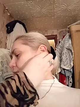 Snapshot of Minna_Jeannie chatting on January 2025 03:30:02 AM Minna Jeannie online show from January 2025 03:30:02 AM