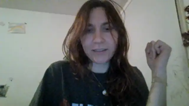 Snapshot of JasmineGlamour chatting on November 2025 11:58:01 PM JasmineGlamour online show from November 2025 11:58:01 PM