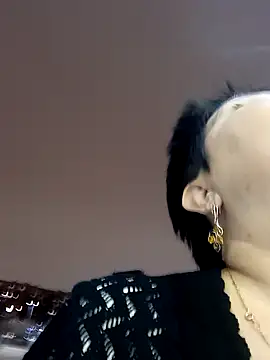 Snapshot of FantasyMichelle chatting on December 2024 05:20:02 PM FantasyMichelle online show from December 2024 05:20:02 PM