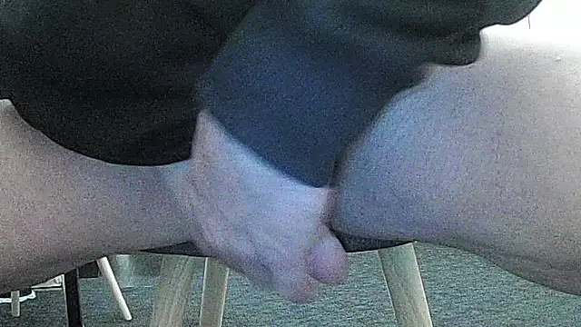 Nice8inchaussie online show from November 2025 05:48:01 PM