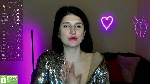 Alianna Solo Kisses online show from February 2025 03:38:02 PM