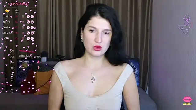 Alianna Solo Kisses online show from February 2025 12:34:01 PM