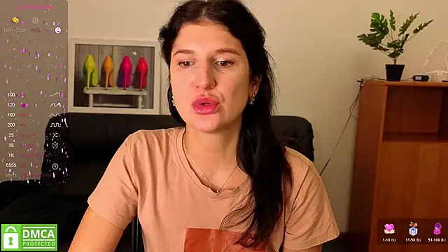 Snapshot of Alianna_Solo_Kisses chatting on January 2026 12:31:02 PM Alianna Solo Kisses online show from January 2026 12:31:02 PM