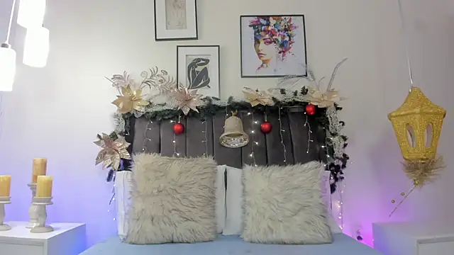 helen mooree online show from December 2025 12:58:02 PM