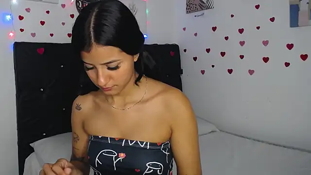 floweer  online show from February 2025 04:25:02 PM