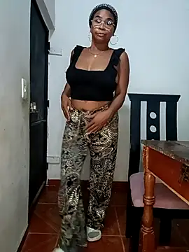 Melanie candy  online show from March 2025 03:26:02 AM