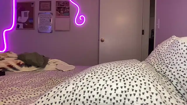 annabelleholly666 online show from December 2024 02:56:02 AM