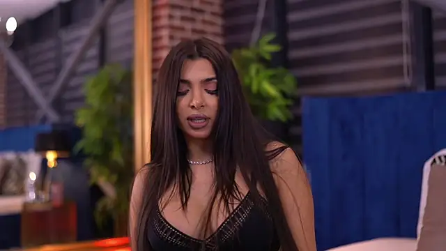 Snapshot of NicoleCellini chatting on October 2025 06:42:01 PM NicoleCellini online show from October 2025 06:42:01 PM