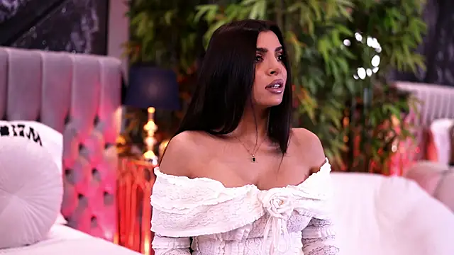 NicoleCellini online show from January 2026 07:08:01 PM