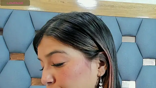 yayi derek online show from December 2025 11:28:02 AM