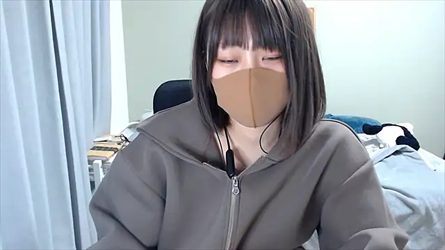 izumi  123 online show from December 2024 12:22:01 PM