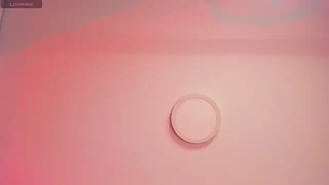 Snapshot of Emiilycollins chatting on December 2024 01:12:01 AM Emiilycollins online show from December 2024 01:12:01 AM