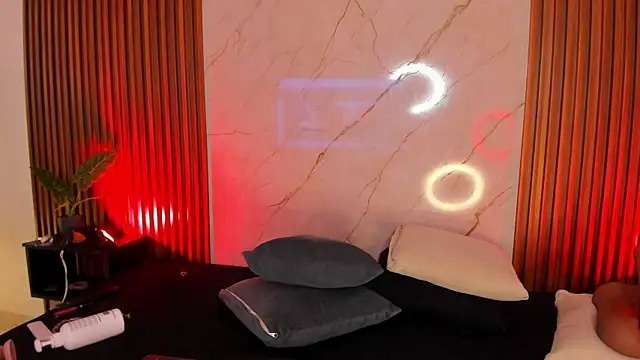 Snapshot of Emiilycollins chatting on January 2025 10:57:01 PM Emiilycollins online show from January 2025 10:57:01 PM