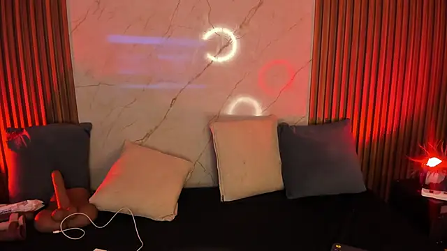 Snapshot of Emiilycollins chatting on January 2025 11:13:01 PM Emiilycollins online show from January 2025 11:13:01 PM