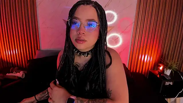 Snapshot of Emiilycollins chatting on February 2025 09:33:01 PM Emiilycollins online show from February 2025 09:33:01 PM