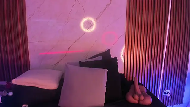 Snapshot of Emiilycollins chatting on September 2025 01:27:02 AM Emiilycollins online show from September 2025 01:27:02 AM