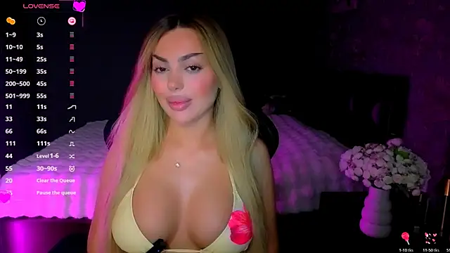 babyleilaa online show from April 2026 08:54:02 PM