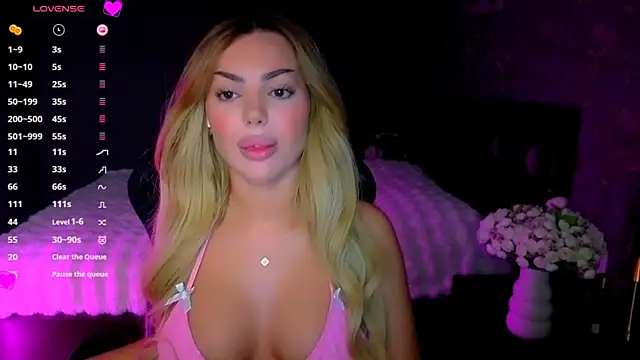 babyleilaa online show from April 2026 08:42:02 PM