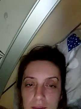 Snapshot of SophyGirl chatting on February 2025 12:03:02 PM SophyGirl online show from February 2025 12:03:02 PM