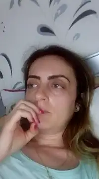 Snapshot of SophyGirl chatting on February 2025 09:37:02 PM SophyGirl online show from February 2025 09:37:02 PM