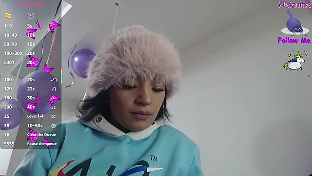 angelie 3 online show from November 2025 03:06:02 AM