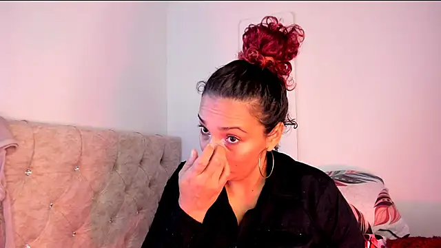 amber demons2021 online show from February 2025 05:12:01 PM