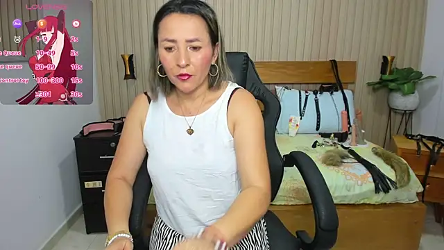 luciana ballesteros  online show from February 2025 12:37:02 PM