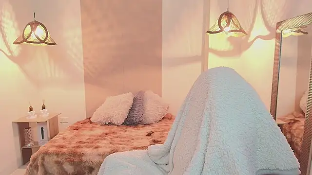 RamonaSimons online show from March 2025 08:04:01 PM