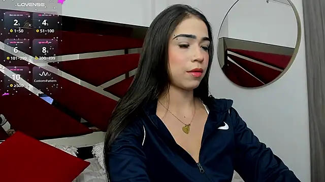 FaloonRoussel online show from September 2025 01:00:01 AM