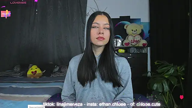 ethan chloeee online show from February 2025 03:43:02 AM