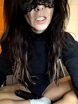 EmySkinny85 online show from February 2025 04:18:02 PM