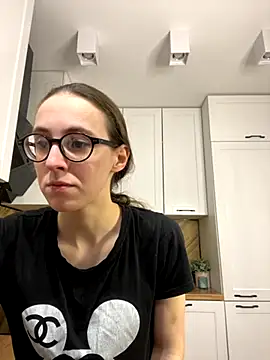 MartiniiSelenna online show from November 2025 06:46:01 AM