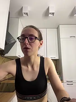 MartiniiSelenna online show from November 2025 06:46:02 AM