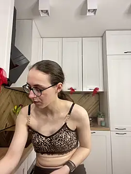 MartiniiSelenna online show from March 2026 06:41:02 AM