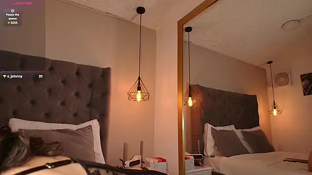 AngelinaRoss  online show from February 2025 10:09:02 PM