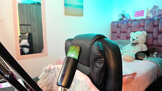 ladyrd1 online show from December 2024 07:13:02 AM