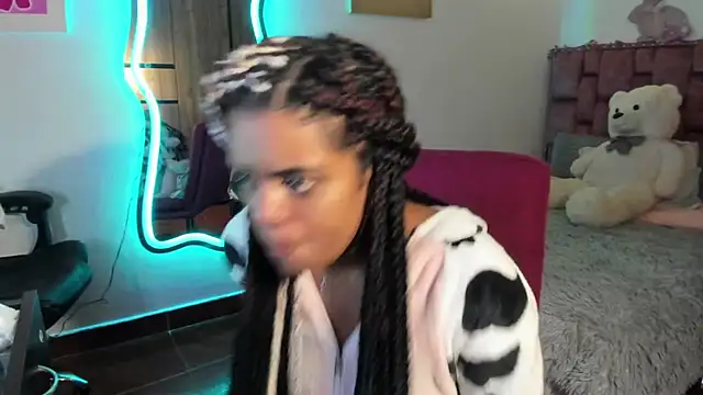 ladyrd1 online show from March 2025 06:32:01 AM