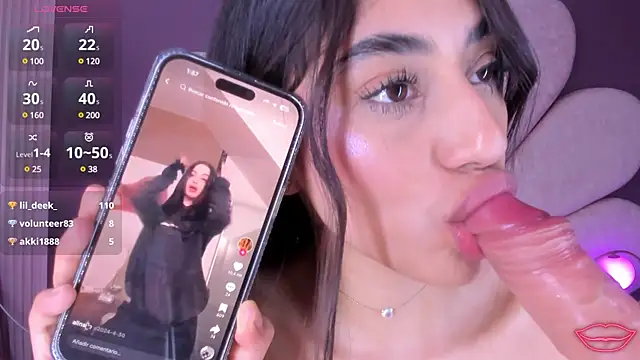 MarianaGarciaa   online show from February 2025 06:58:01 PM