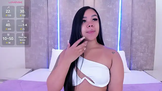 MarianaGarciaa   online show from February 2025 11:17:01 AM