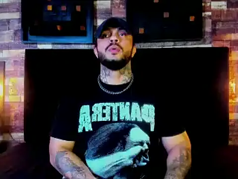 Van Velckan online show from February 2025 04:04:01 AM