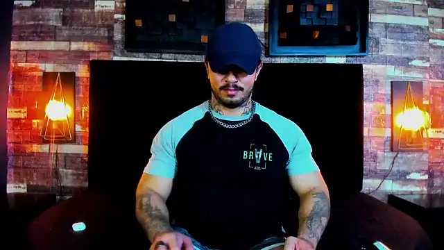 Van Velckan online show from February 2025 07:23:01 AM