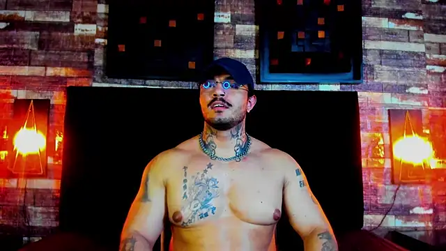 Van Velckan online show from February 2025 08:18:02 AM