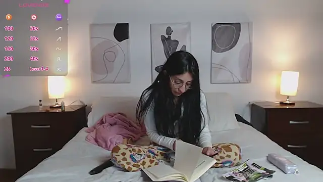 Lucy joi online show from January 2025 09:03:01 AM