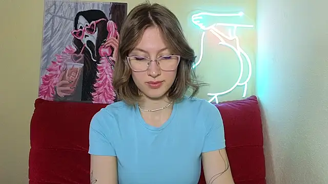 MalvinaBlum online show from March 2025 05:00:01 AM