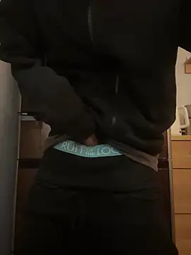 saku chan live online show from March 2025 07:38:01 PM