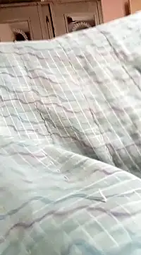 aditya2004  online show from December 2024 07:28:02 AM